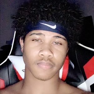 Meet your Posher, Isaiah